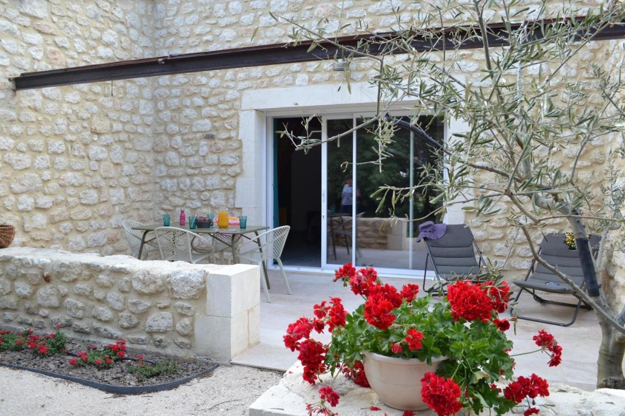 La Romagnolette Bed & Breakfast Saint-Restitut Екстериор снимка